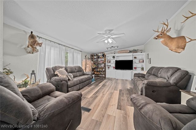 5211 Bowers Loop, Hackett, AR 72937