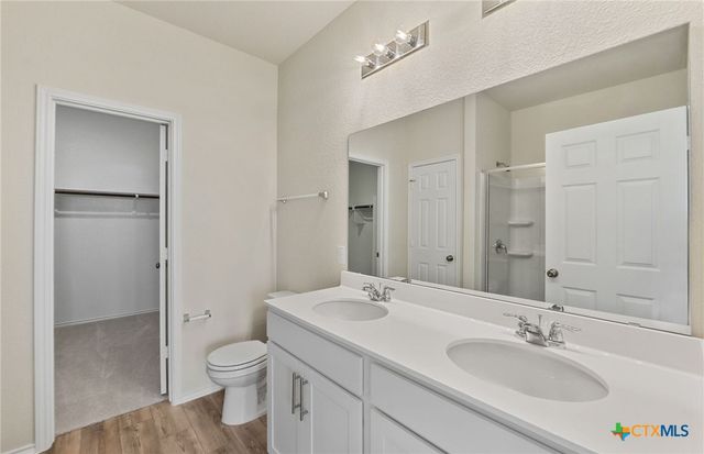 601 Sonterra Boulevard, Jarrell, TX 76537