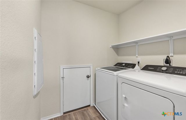 601 Sonterra Boulevard, Jarrell, TX 76537