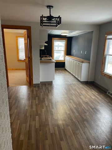 91 Division Street, Ansonia, CT 06401