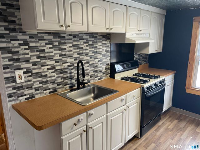 91 Division Street, Ansonia, CT 06401