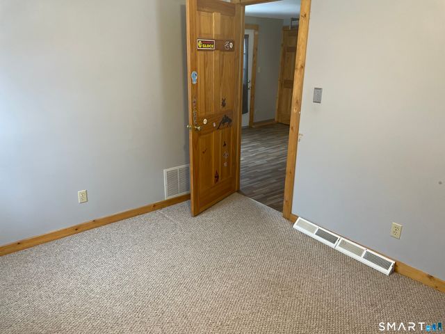 91 Division Street, Ansonia, CT 06401