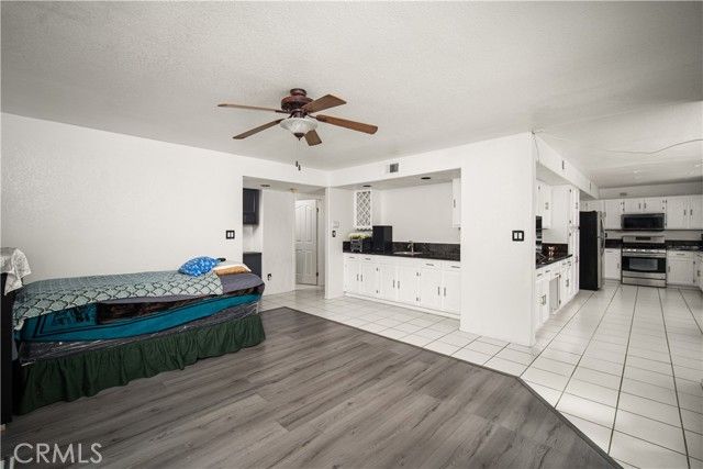 906 Devonshire, Bakersfield, CA 93312