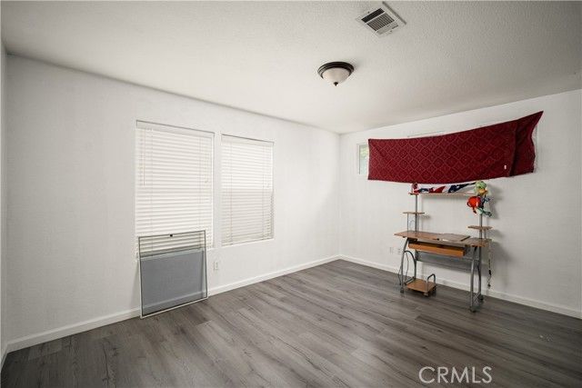 906 Devonshire, Bakersfield, CA 93312