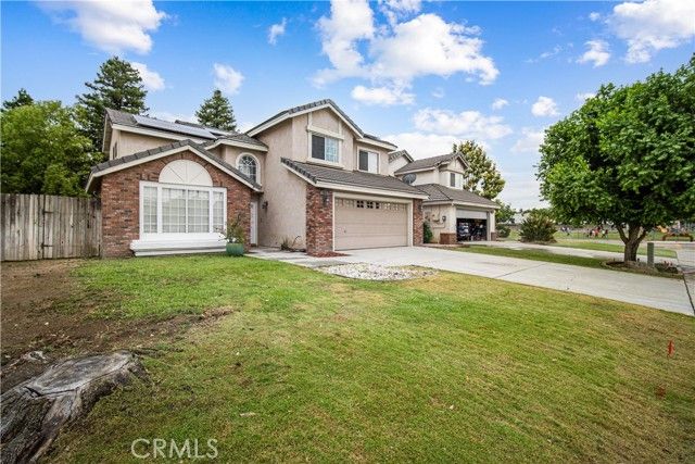 906 Devonshire, Bakersfield, CA 93312