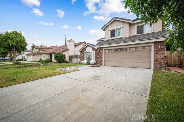 906 Devonshire, Bakersfield, CA 93312