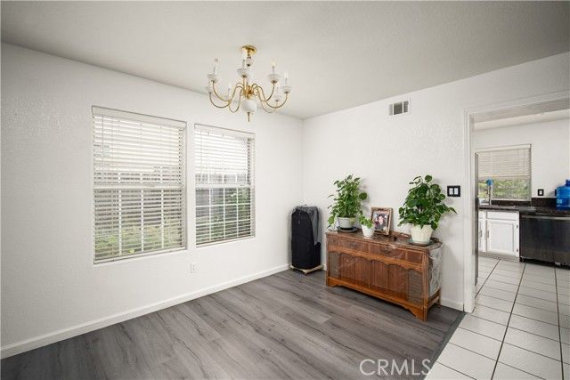 906 Devonshire, Bakersfield, CA 93312