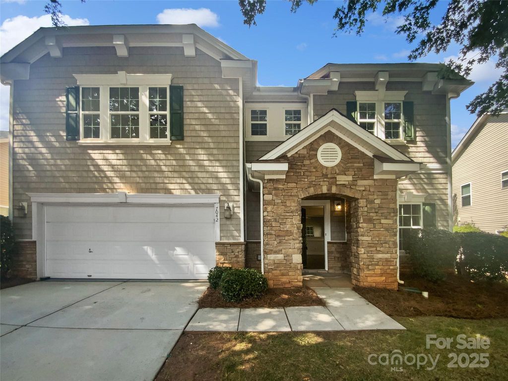 7042 Evanton Loch Road, Charlotte, NC 28278