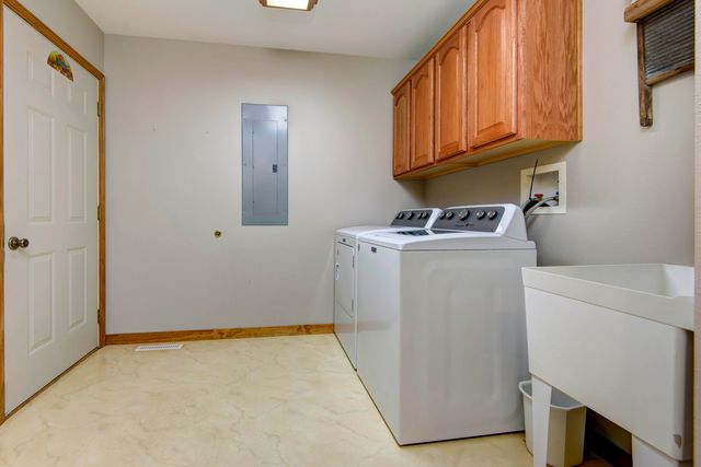 245 Wildflower Drive, Kimberling City, MO 65686