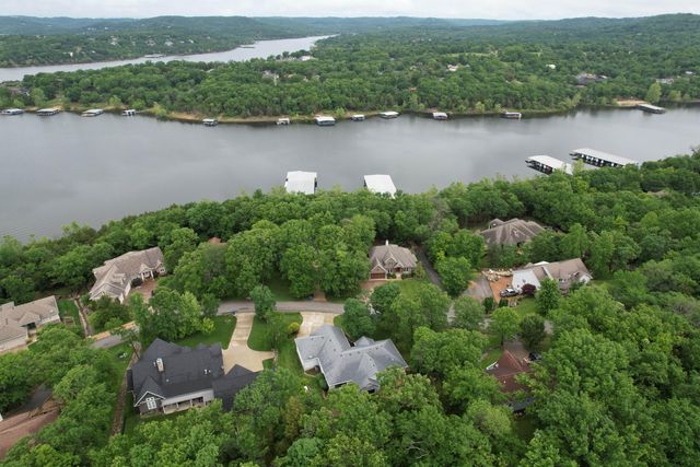 245 Wildflower Drive, Kimberling City, MO 65686