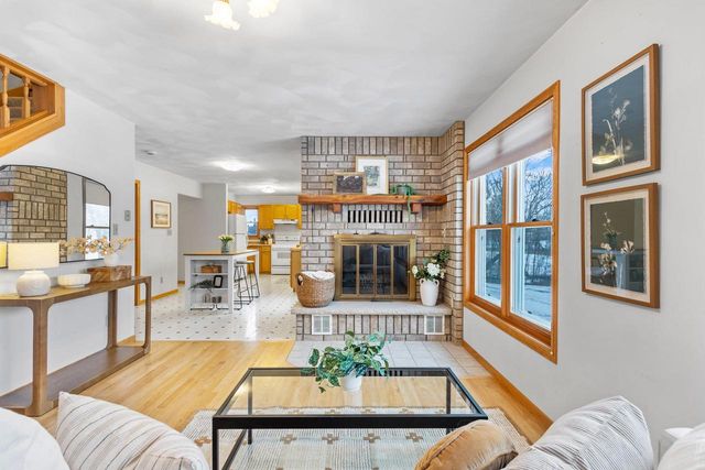 134 TUSTIN ROAD, Fremont, WI 54940