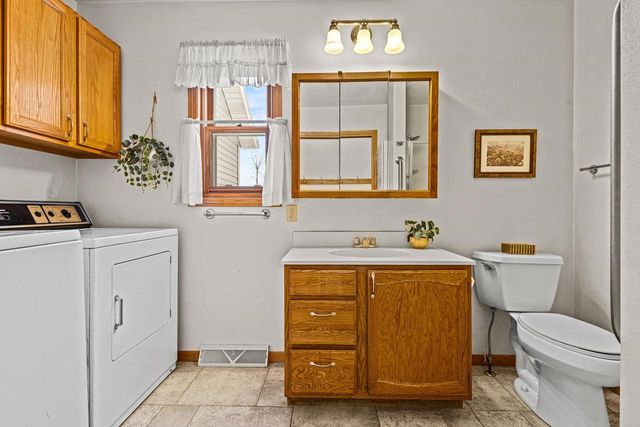 134 TUSTIN ROAD, Fremont, WI 54940