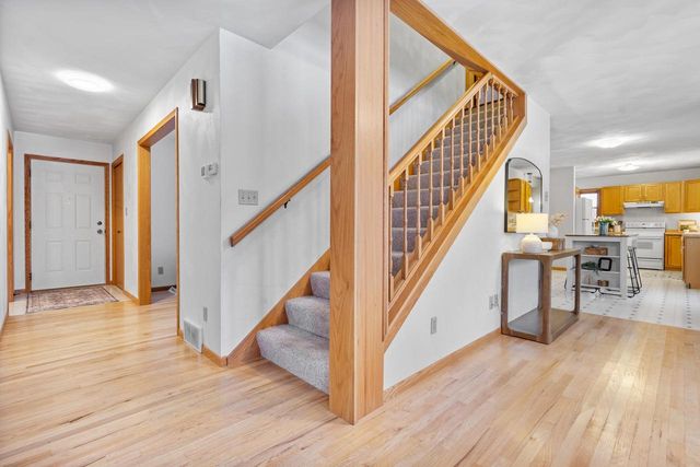 134 TUSTIN ROAD, Fremont, WI 54940