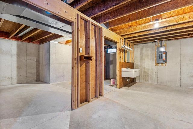 134 TUSTIN ROAD, Fremont, WI 54940
