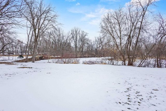 134 TUSTIN ROAD, Fremont, WI 54940