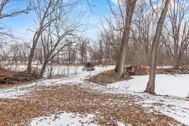 134 TUSTIN ROAD, Fremont, WI 54940