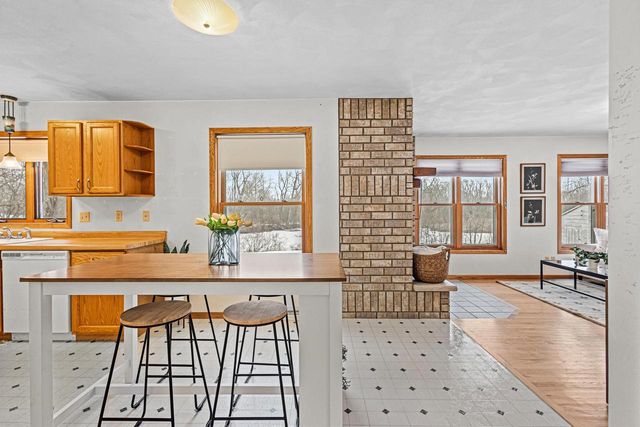 134 TUSTIN ROAD, Fremont, WI 54940