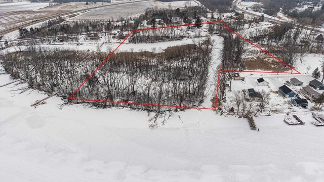 134 TUSTIN ROAD, Fremont, WI 54940