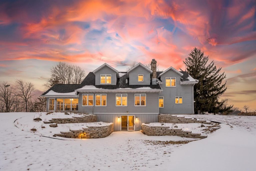 134 TUSTIN ROAD, Fremont, WI 54940