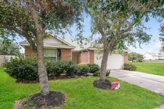 3802 Parry Court, Pearland, TX 77584