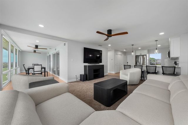 4800 GULF OF MEXICO DRIVE PH 3, Longboat Key, FL 34228