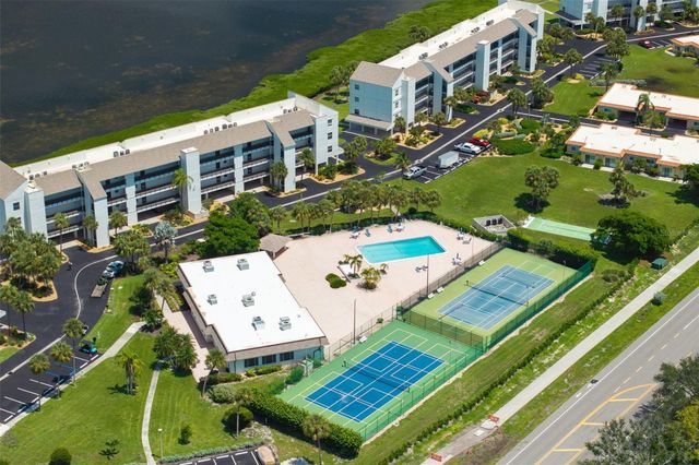 4800 GULF OF MEXICO DRIVE PH 3, Longboat Key, FL 34228