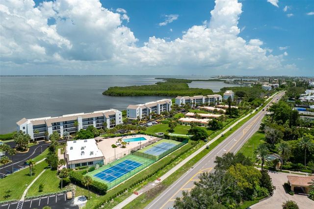 4800 GULF OF MEXICO DRIVE PH 3, Longboat Key, FL 34228