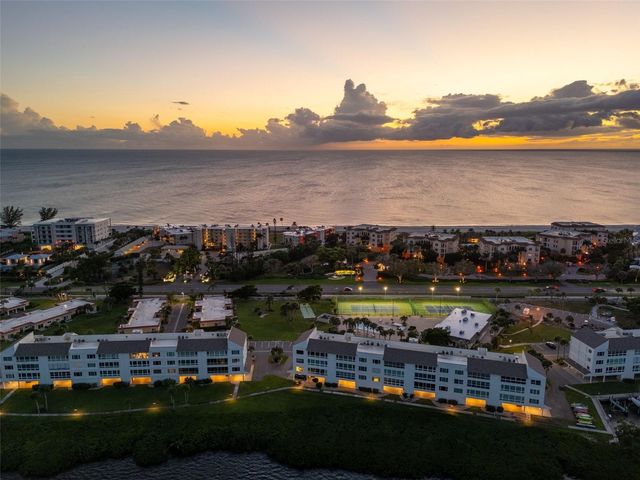 4800 GULF OF MEXICO DRIVE PH 3, Longboat Key, FL 34228