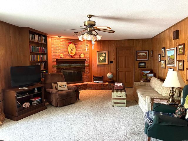 100 Indian Trail, Searcy, AR 72143