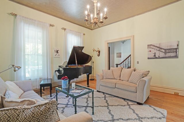 529 Fountain Street NE, Grand Rapids, MI 49503