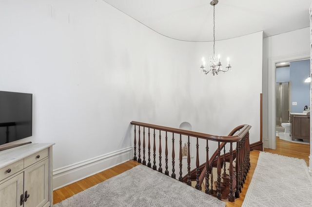 529 Fountain Street NE, Grand Rapids, MI 49503