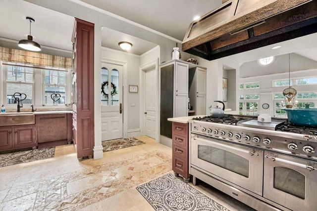 529 Fountain Street NE, Grand Rapids, MI 49503