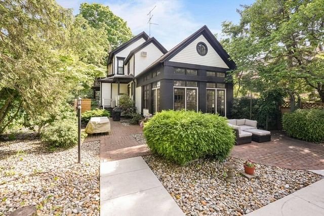 529 Fountain Street NE, Grand Rapids, MI 49503