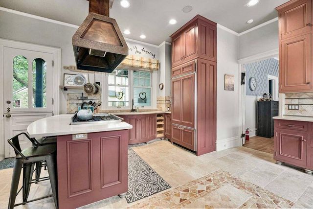 529 Fountain Street NE, Grand Rapids, MI 49503