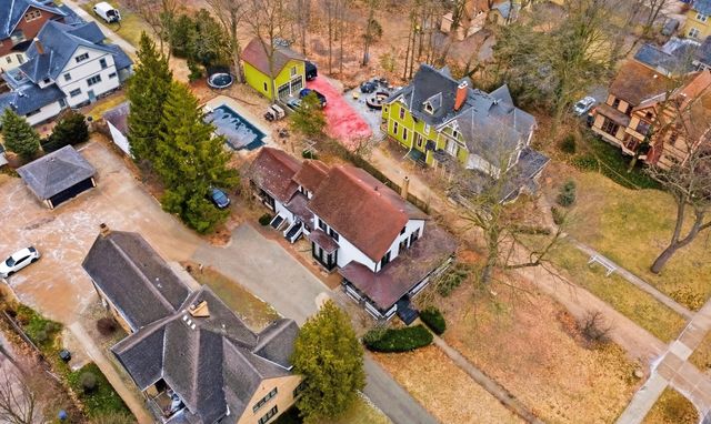 529 Fountain Street NE, Grand Rapids, MI 49503