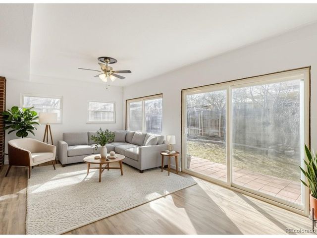 12436 E Cedar Cir, Aurora, CO 80012