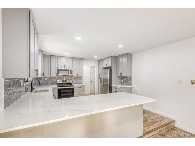 12436 E Cedar Cir, Aurora, CO 80012