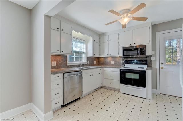 805 Claymore Court, Reidsville, NC 27320