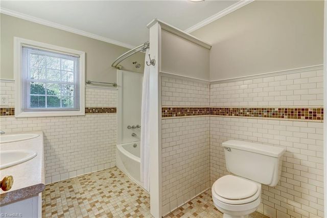 805 Claymore Court, Reidsville, NC 27320