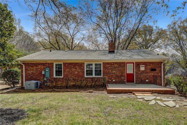 805 Claymore Court, Reidsville, NC 27320
