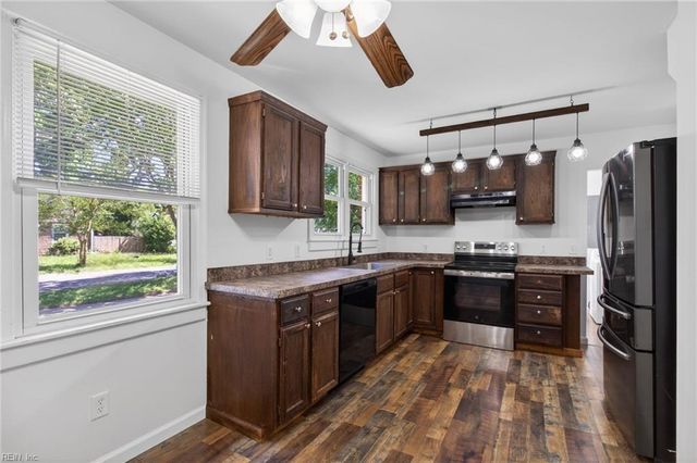 5352 Arthur Circle, Norfolk, VA 23502