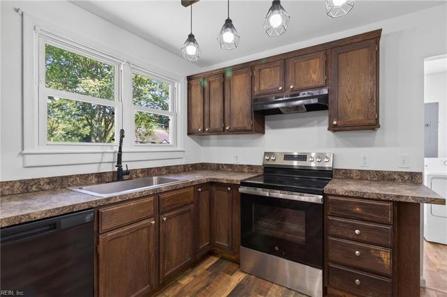 5352 Arthur Circle, Norfolk, VA 23502