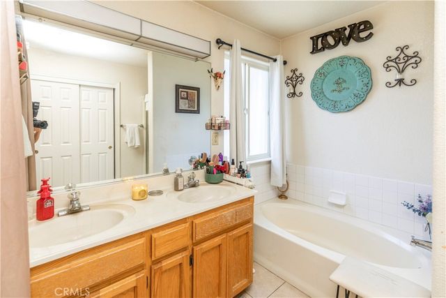 1134 Puerto Vallarta Court, Merced, CA 95348