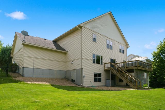 2580 Acorn Run, Victoria, MN 55386