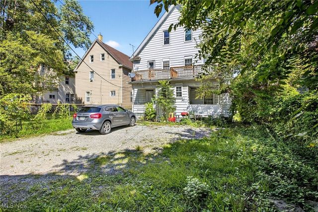 3407 Daisy Avenue, Cleveland, OH 44109