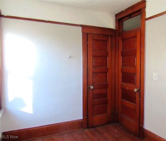 3407 Daisy Avenue, Cleveland, OH 44109