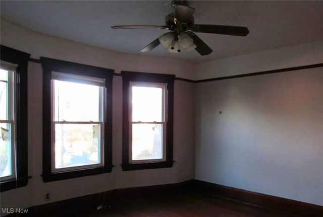 3407 Daisy Avenue, Cleveland, OH 44109