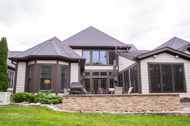 1762 S Springhouse Drive, Bloomington, IN 47401