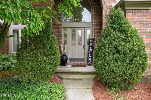 7649 Pebble Creek Drive, Maumee, OH 43537