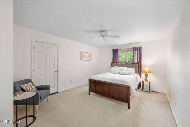 7649 Pebble Creek Drive, Maumee, OH 43537